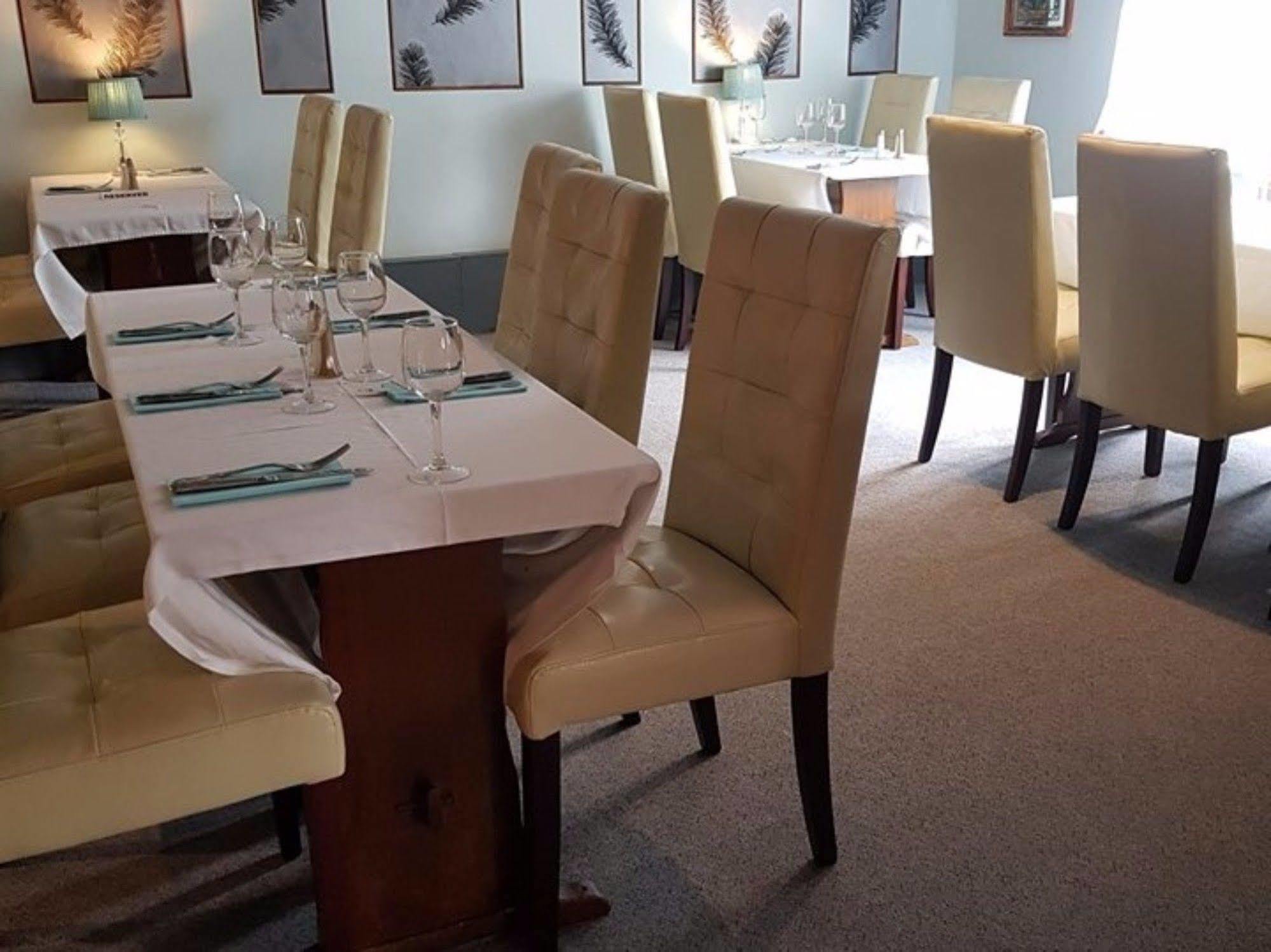 אייביברידג' The Sportsmans Inn Limited מראה חיצוני תמונה